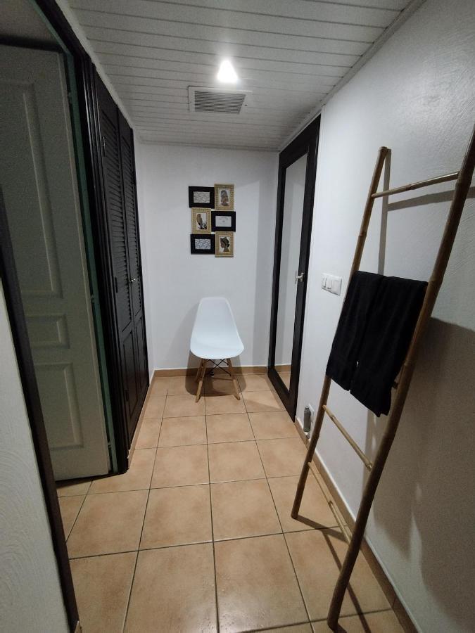 Studio Coco Zen Sainte-Anne  Luaran gambar